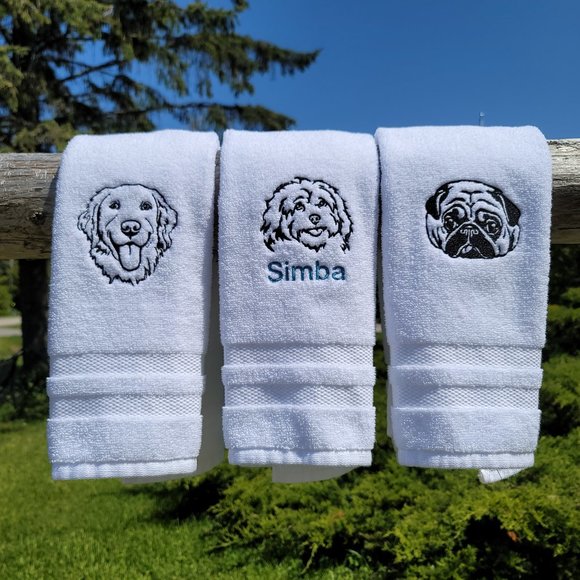PUG hand towel - Embroidered PUG white bath towel, great gift for dog moms! - Picture 3 of 3
